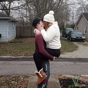 Meet your Posher, Chels devin